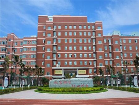 兰州市第二十二中学教学楼防水维修工程